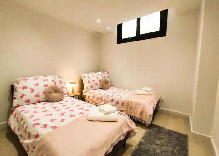 Amberes Apartment, A Stylish Villa\'S Independent Downstairs Apartment With Private Swimming Pool And Terrace